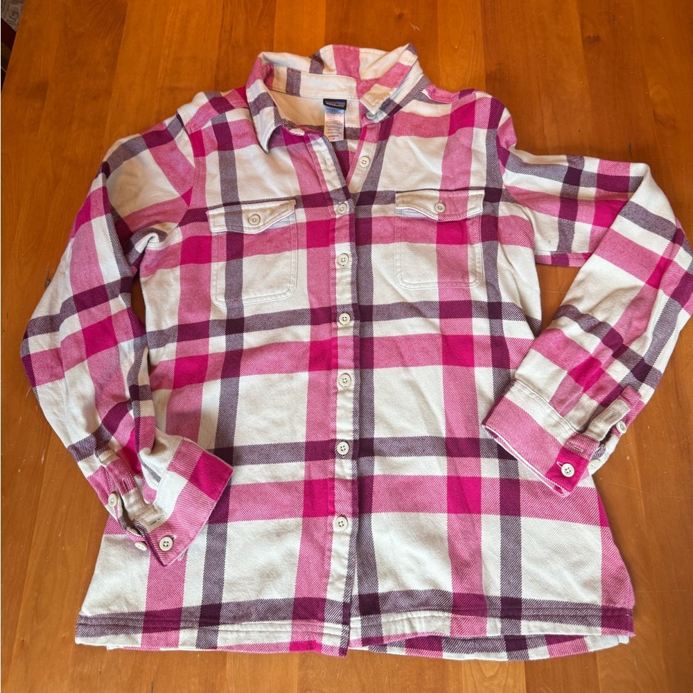 Patagonia Plaid Shirt in Pink and Cream